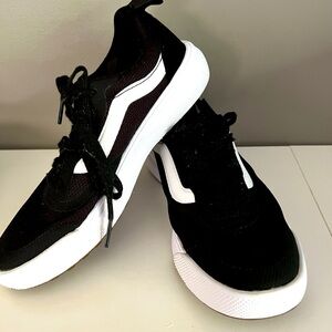Vans ultra range unisex shoes